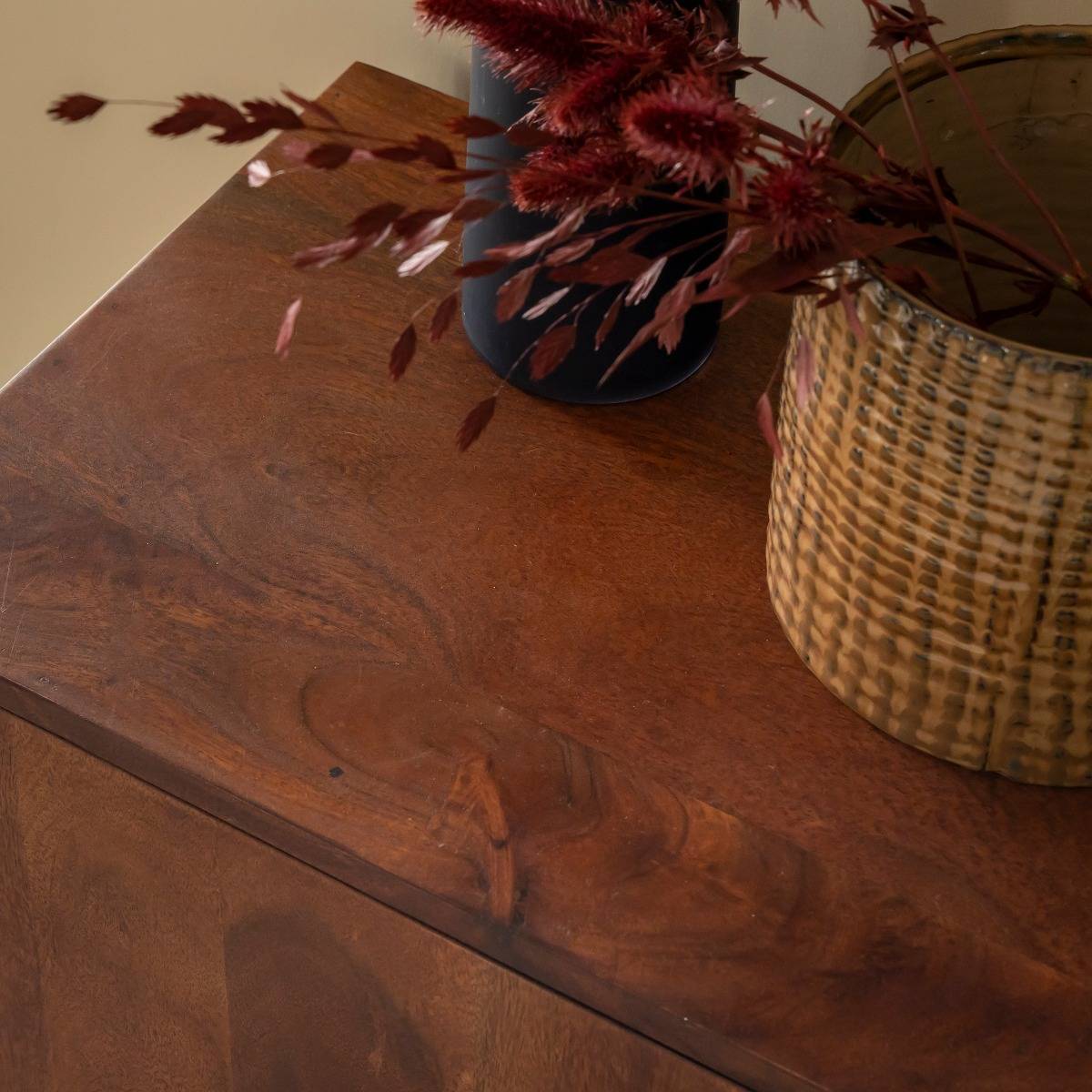 Meuble TV en bois d'acacia Quilla