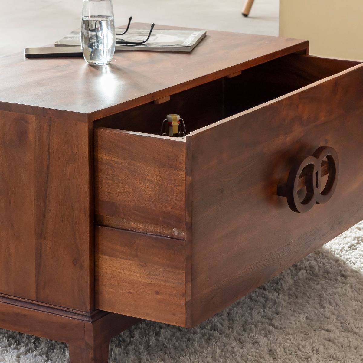 Table basse en bois d'acacia Quilla