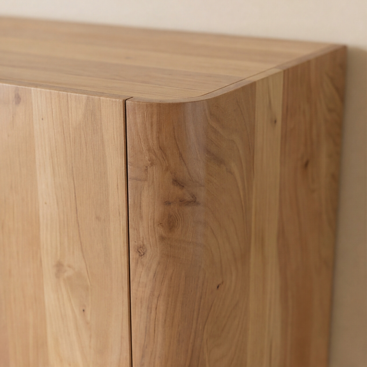 Armoire en bois d'acacia Idrissa