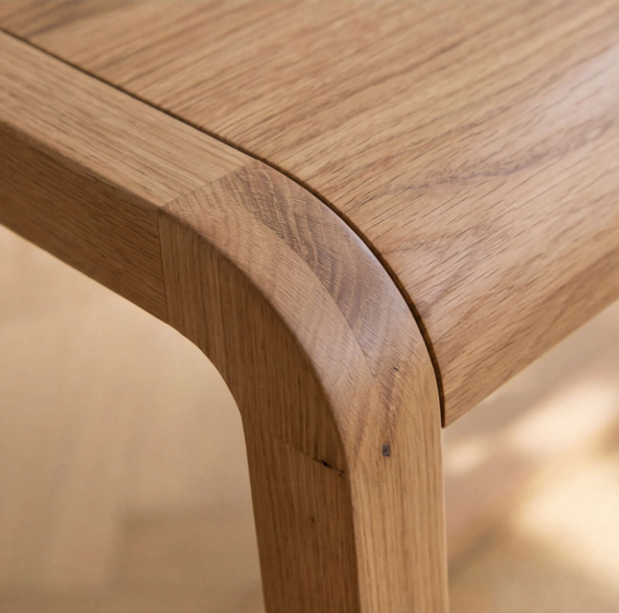 Table à manger en bois d'acacia Kalani
