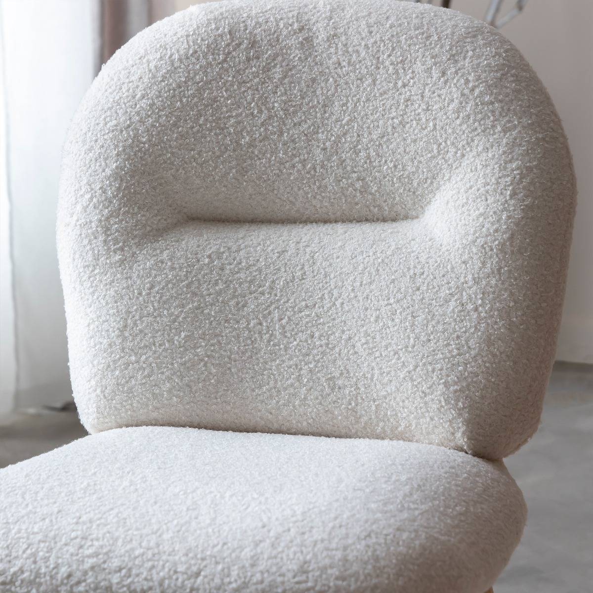 Chaise en tissu bouclette blanche Kanoa (lot de 2)