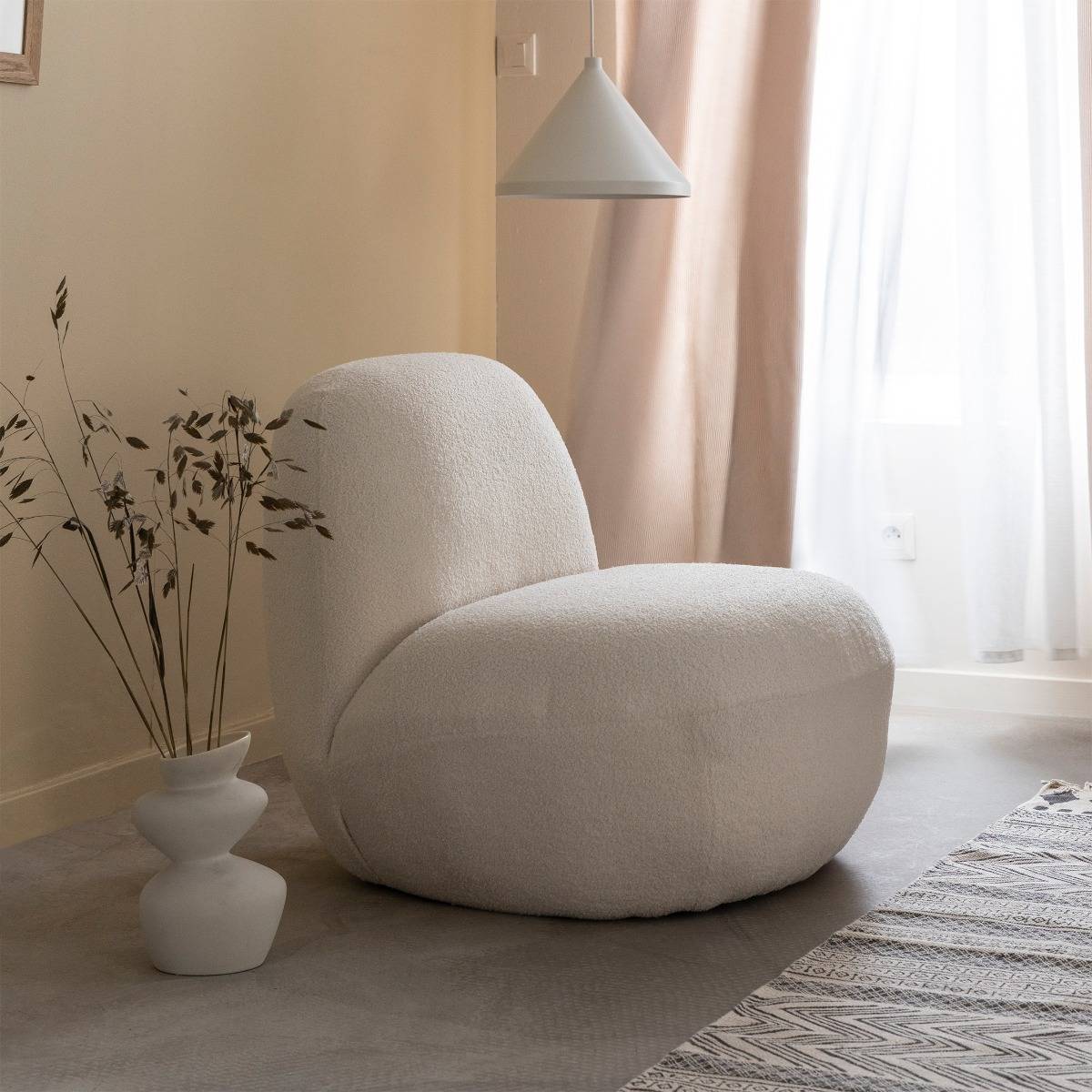 Fauteuil confort en tissu bouclette blanc Soléa