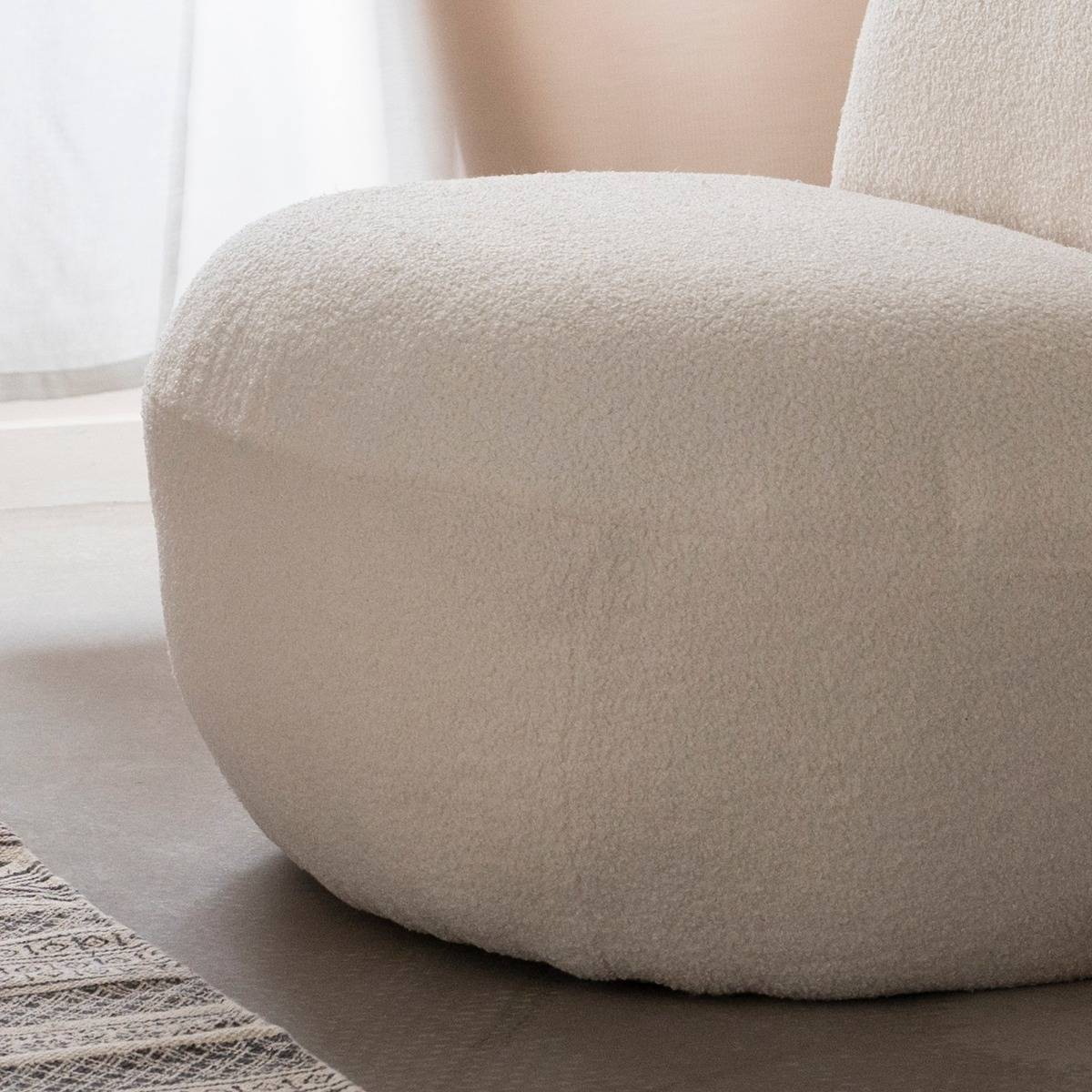 Fauteuil confort en tissu bouclette blanc Soléa