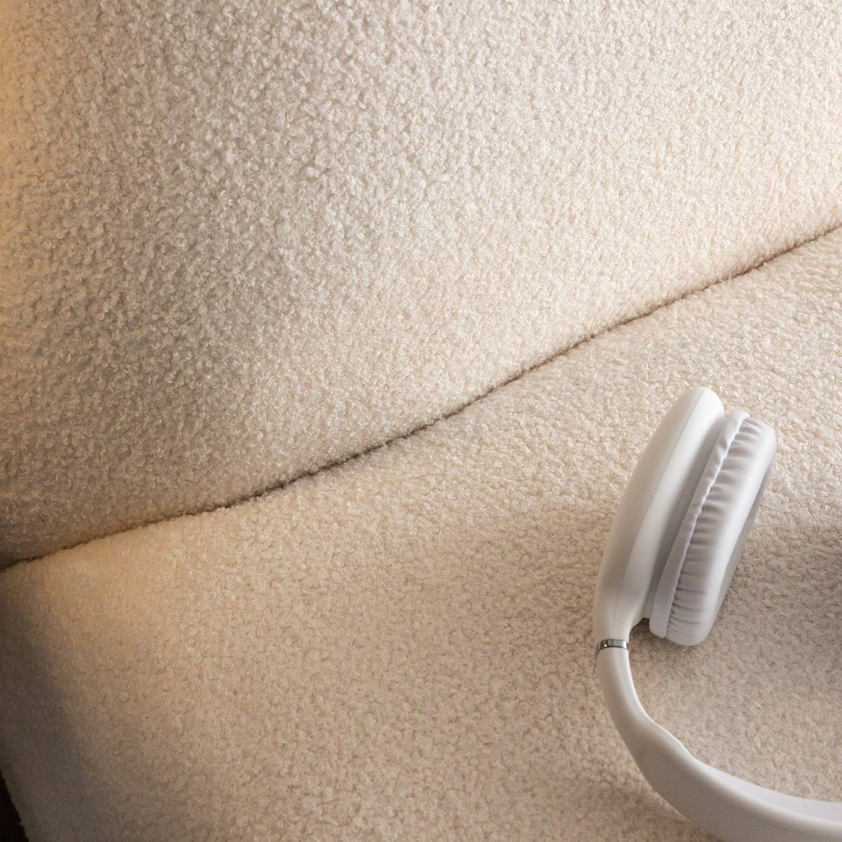 Fauteuil confort en tissu bouclette blanc Soléa