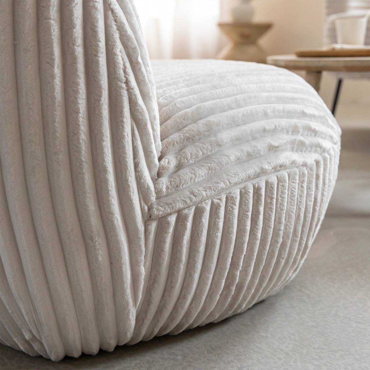 Fauteuil confort en velours côtelé beige écru Soléa
